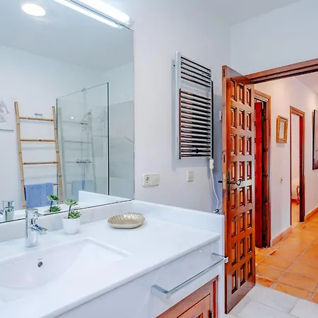 Pomelo Plus-2 By Interhome *