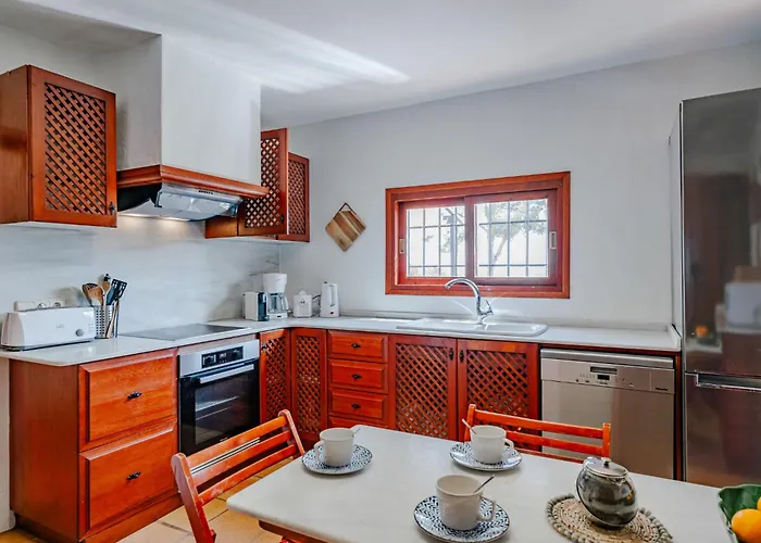 Pomelo Plus-2 By Interhome بيت للعطل خافييا